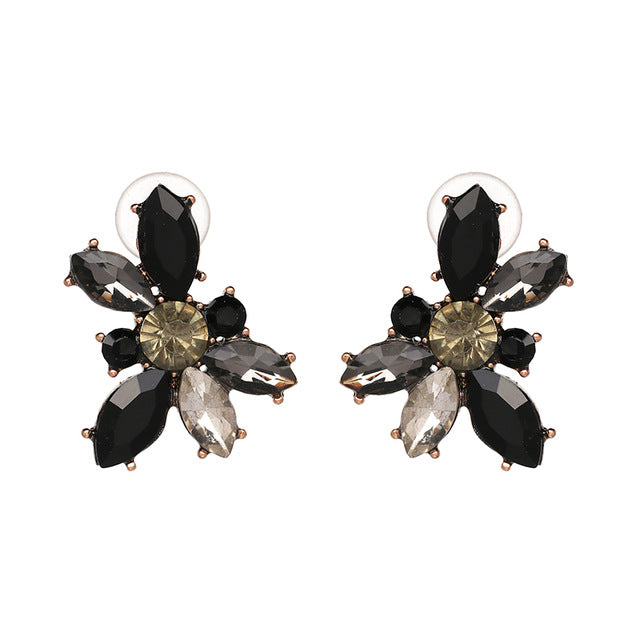 Natalia Small Crystal Earring - Trendy Bee Boutique