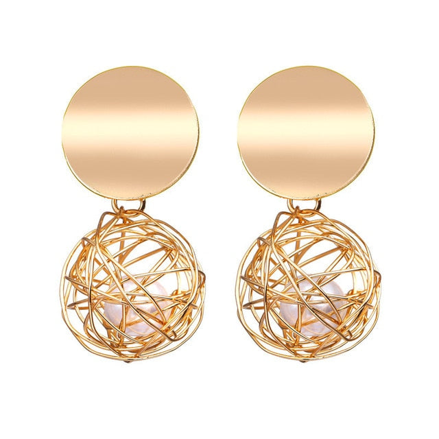 Gold Dangle Earring With Pearl - Trendy Bee Boutique
